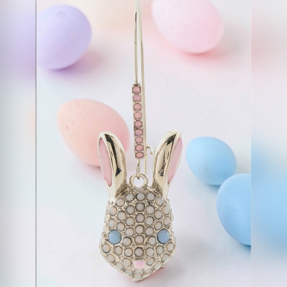NEW Betsey Johnson Sparkle Faux Stone Bunny Shepherd Hook Earrings 2 Inches NWT - Picture 2 of 5